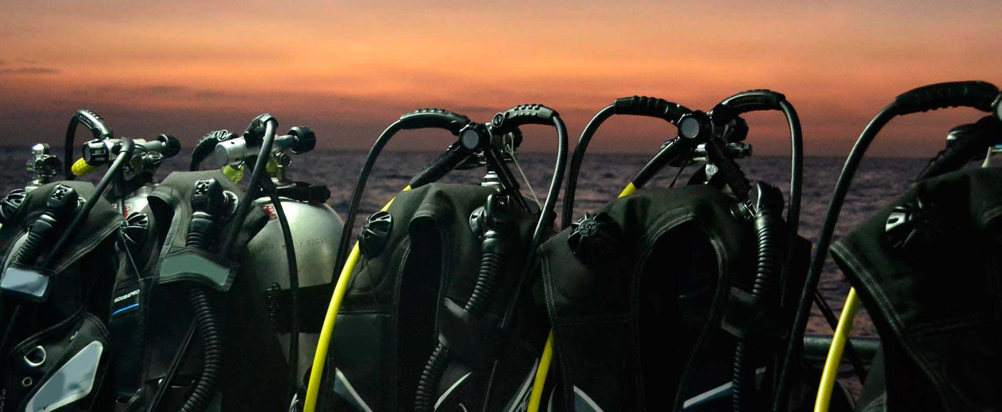 SDI Night Diver Specialty Certification